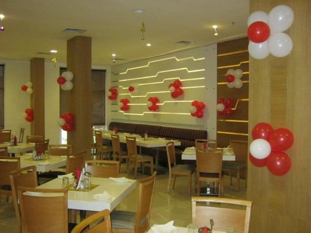 Keys Prima By Lemon Tree Hotels, Katti-Ma, Chennai Exterior foto