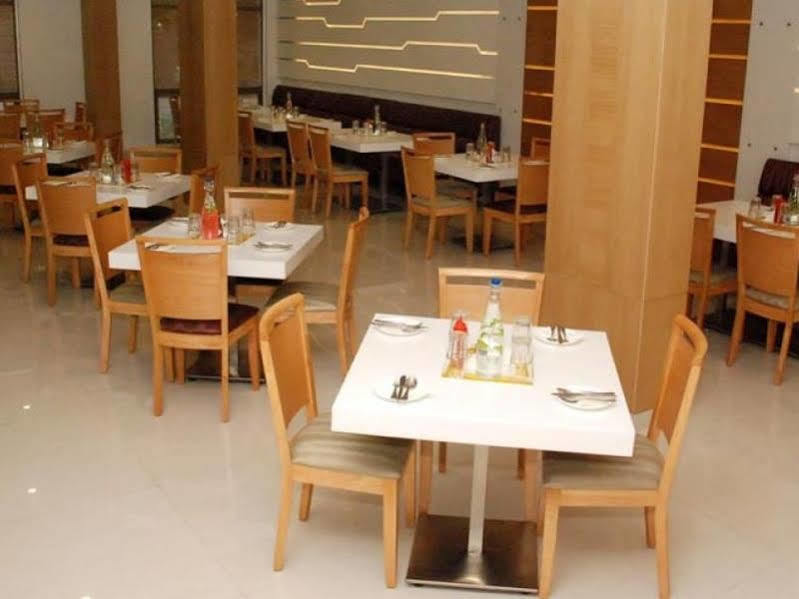 Keys Prima By Lemon Tree Hotels, Katti-Ma, Chennai Exterior foto